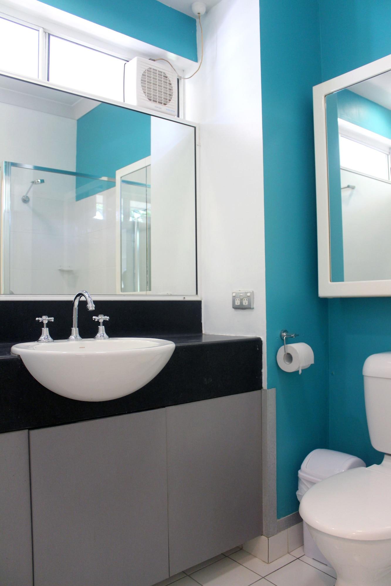 Crystal Garden Resort & Restaurant Cairns Bagian luar foto